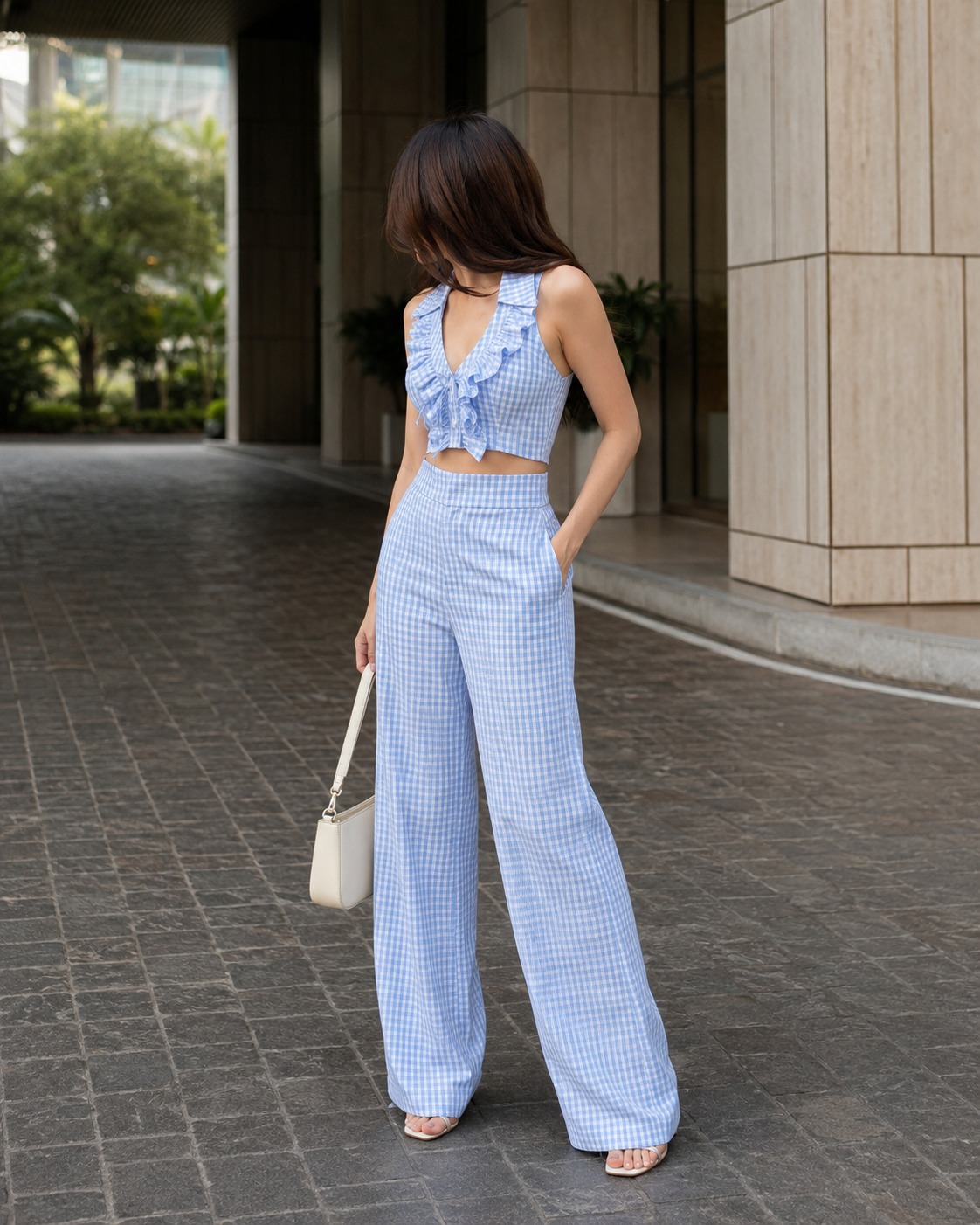 Mirror Boutique fashion look